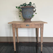 Antikt skrivbord / sidobord