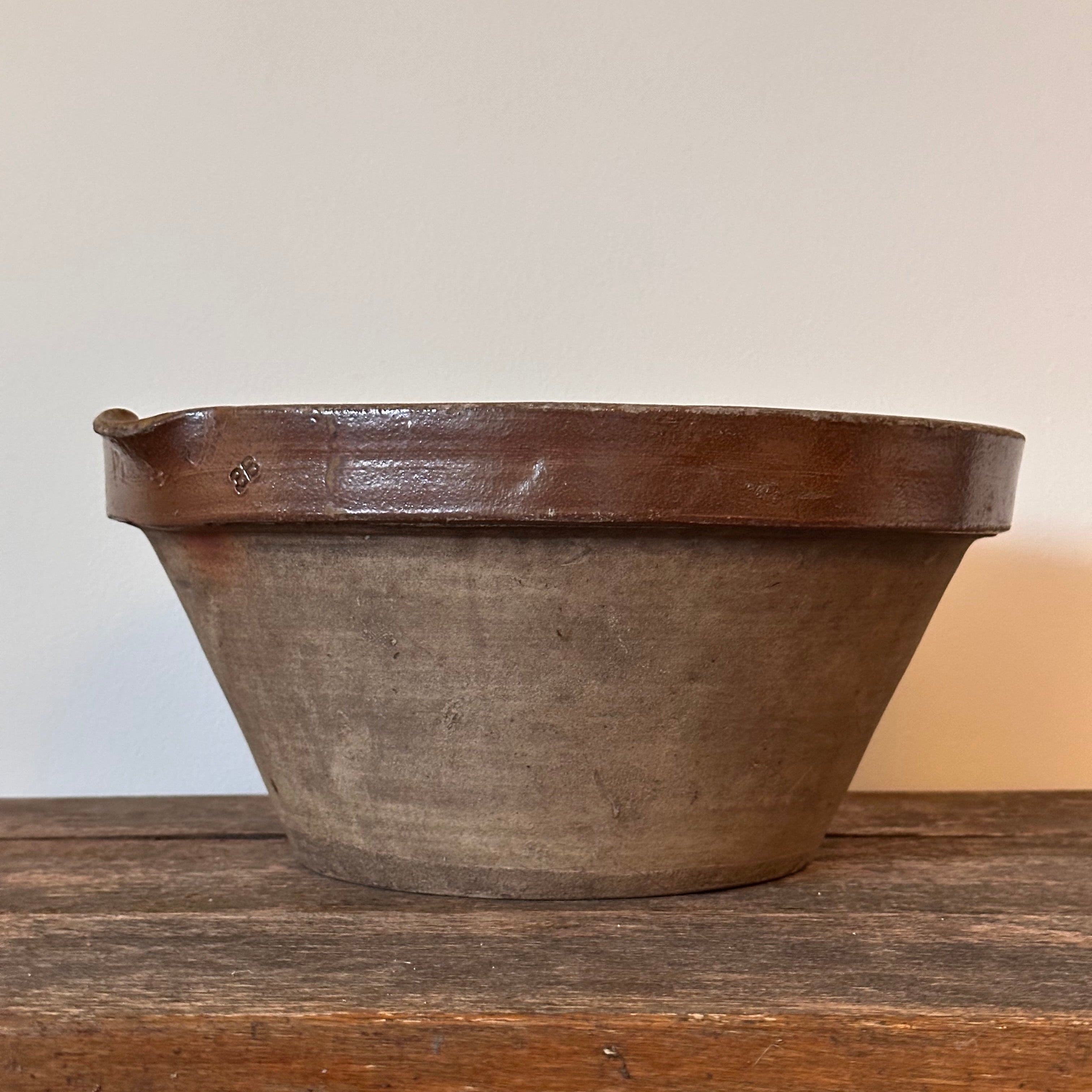 Antik glaserad degskål / lerskål