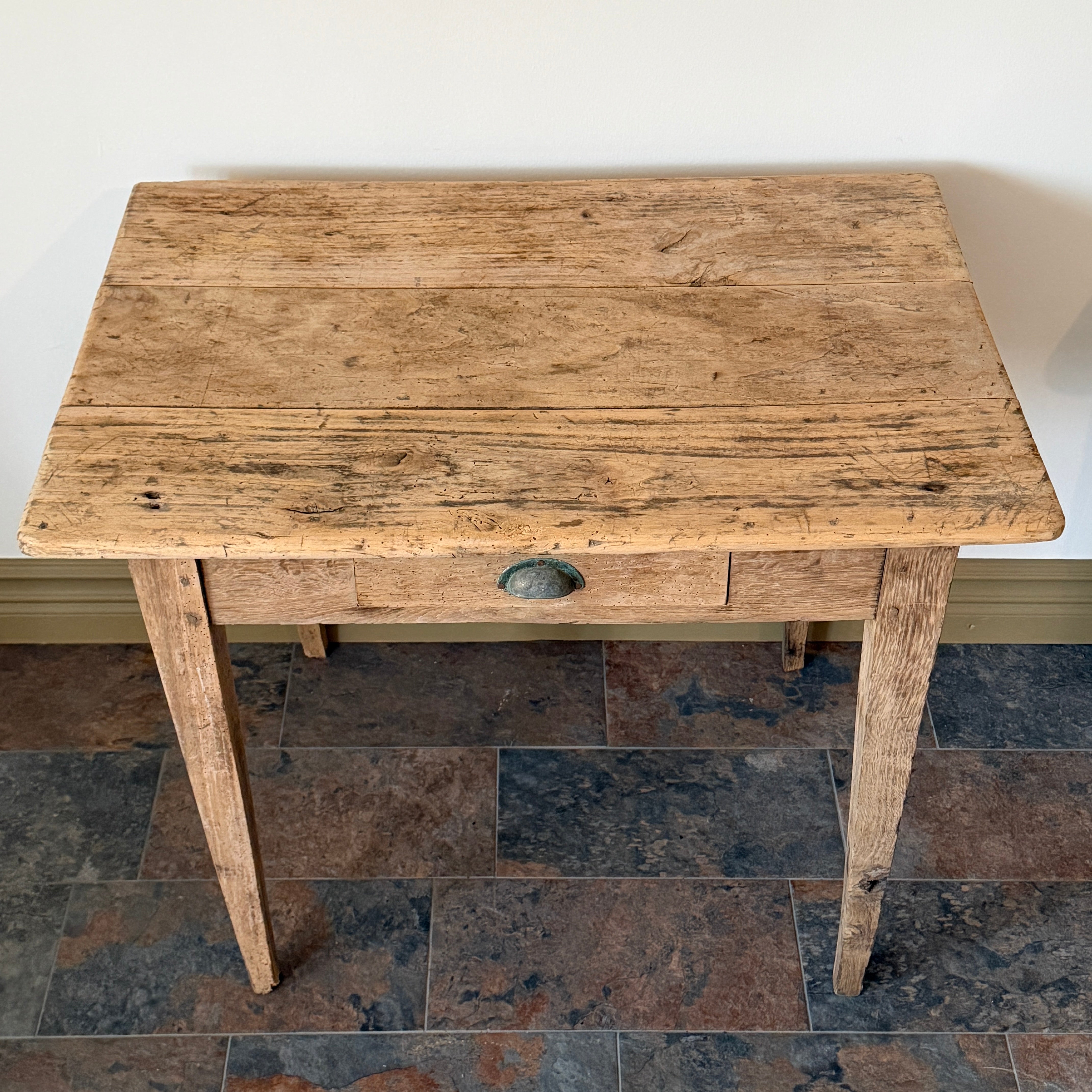 Antikt skrivbord / sidobord