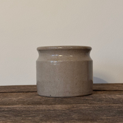 Handgjord fransk confit kruka