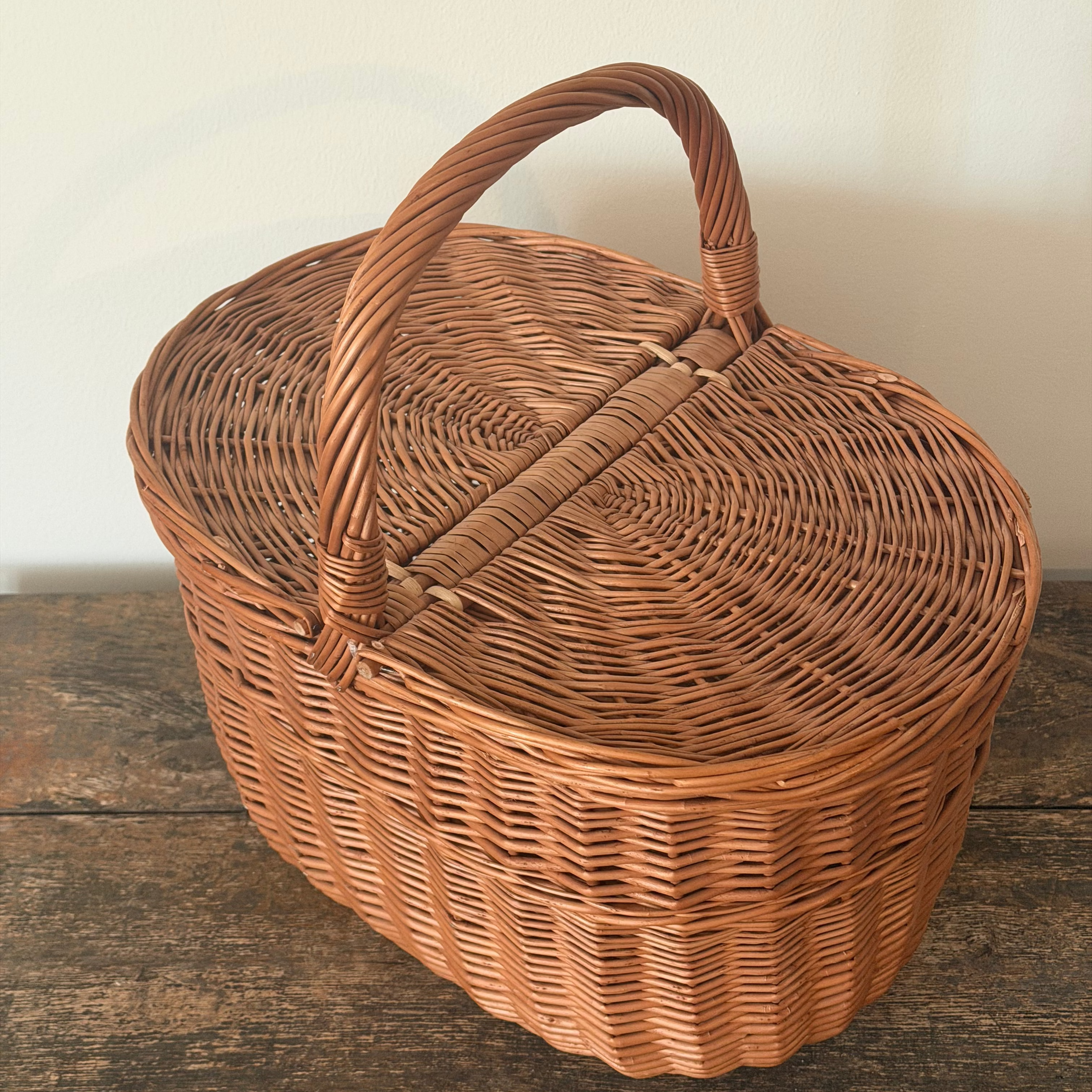 Rottingkorg med lock