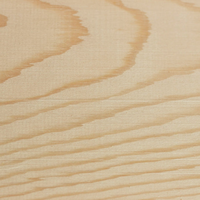 Lilla hyllan omålad